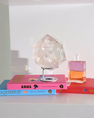 Geometric Quartz on Stand 2.7lbs