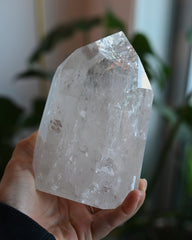 Statement Quartz Tower 3.5lbs