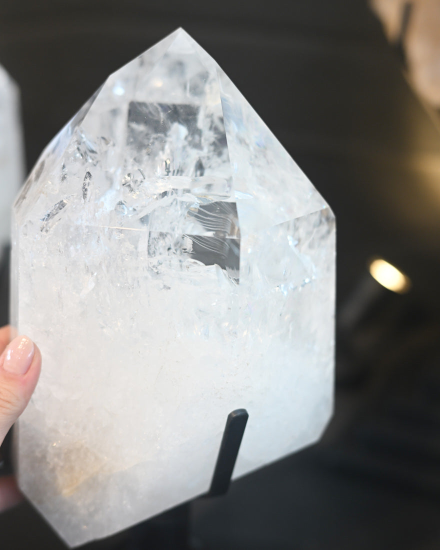 XL Clear Quartz Form on Spinning Stand 7lbs