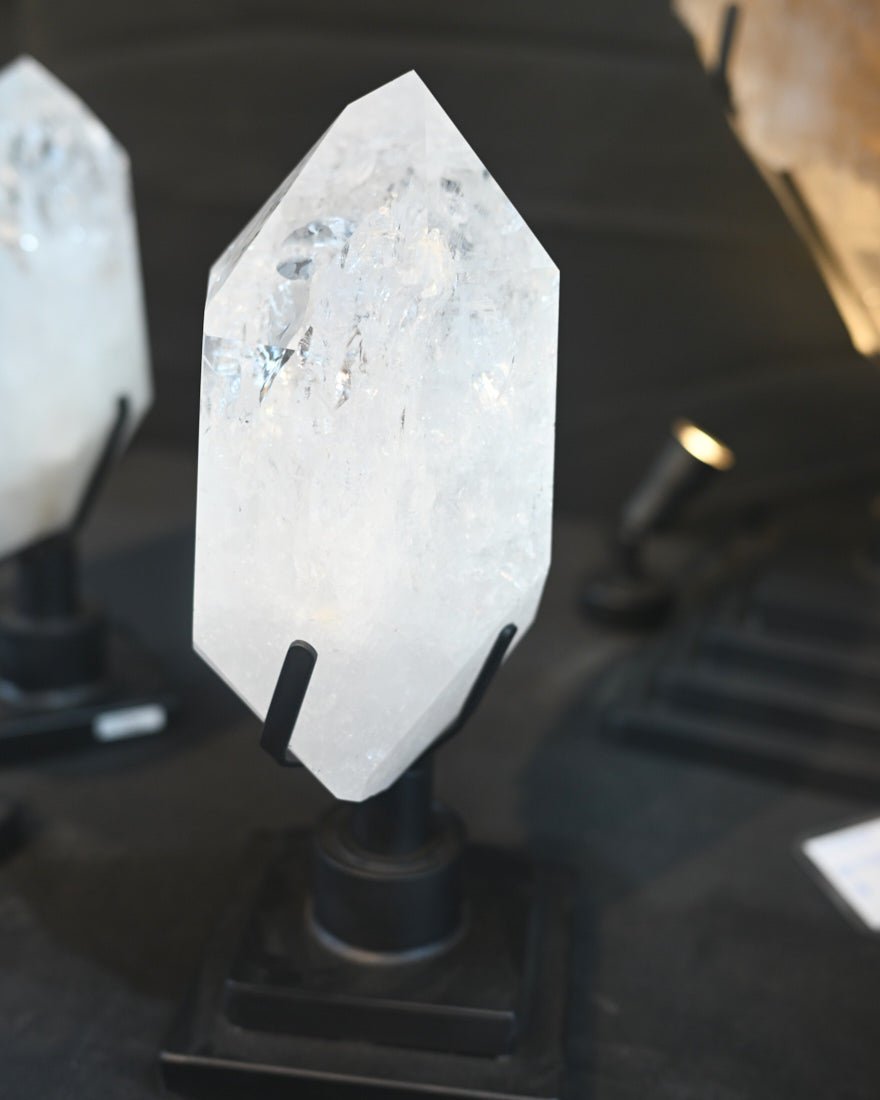 XL Clear Quartz Form on Spinning Stand 7lbs