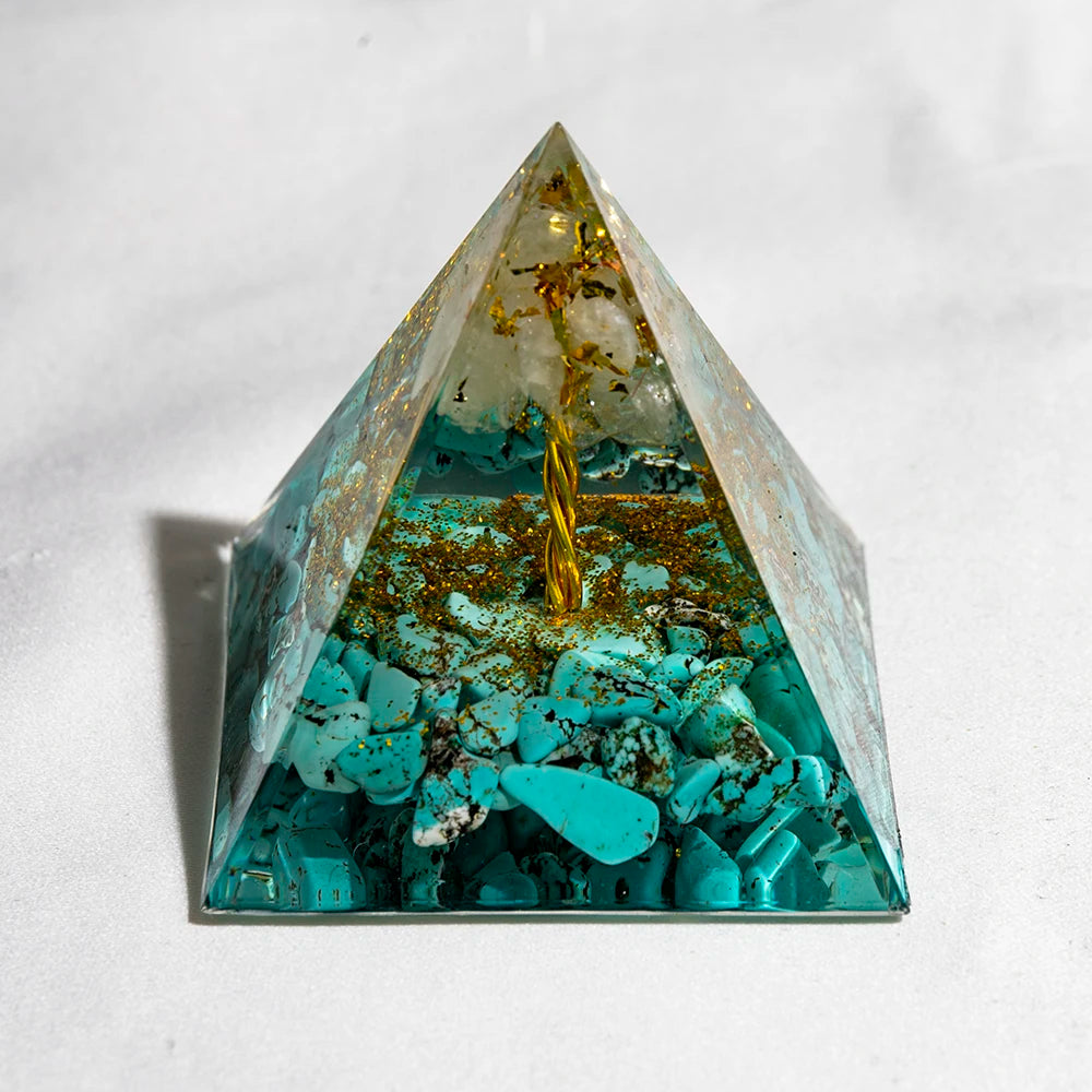 Natural Crystal Energy Generator Pyramid Peridot Amethyst Reiki Healing Chakra Resin Pyramid Egyptian Decor Room Decoration 1pc