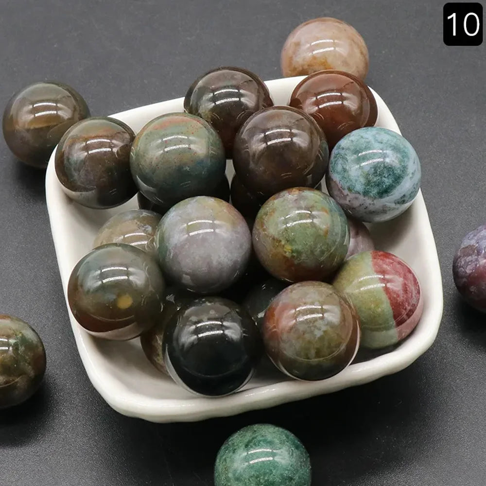 20mm Natural Crystal Stone Healing Energy Amethyst Gem Gemstone Room Decor Crystal Raw Stone Feng Shui Ball Home Office Ornament
