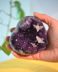 Amethyst w Calcite Druzy Heart