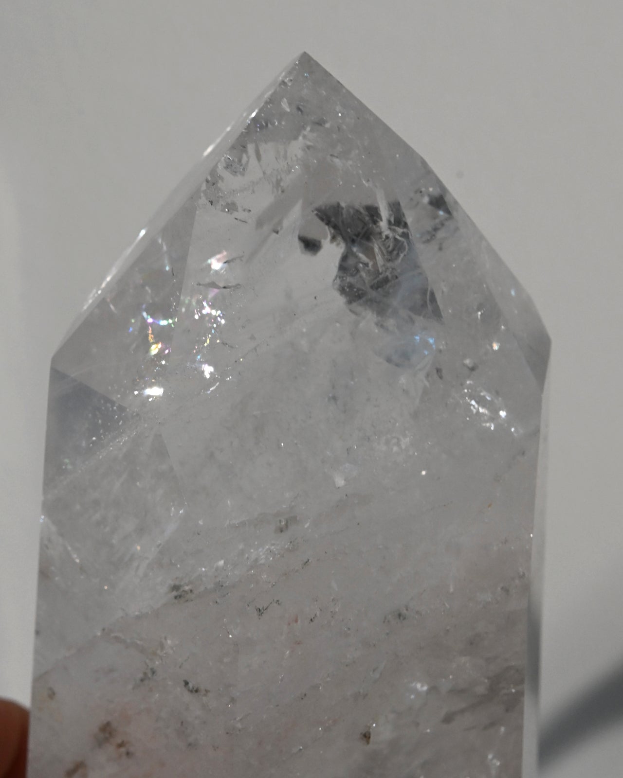 XL Clear Quartz Point on Stand 6.8lbs