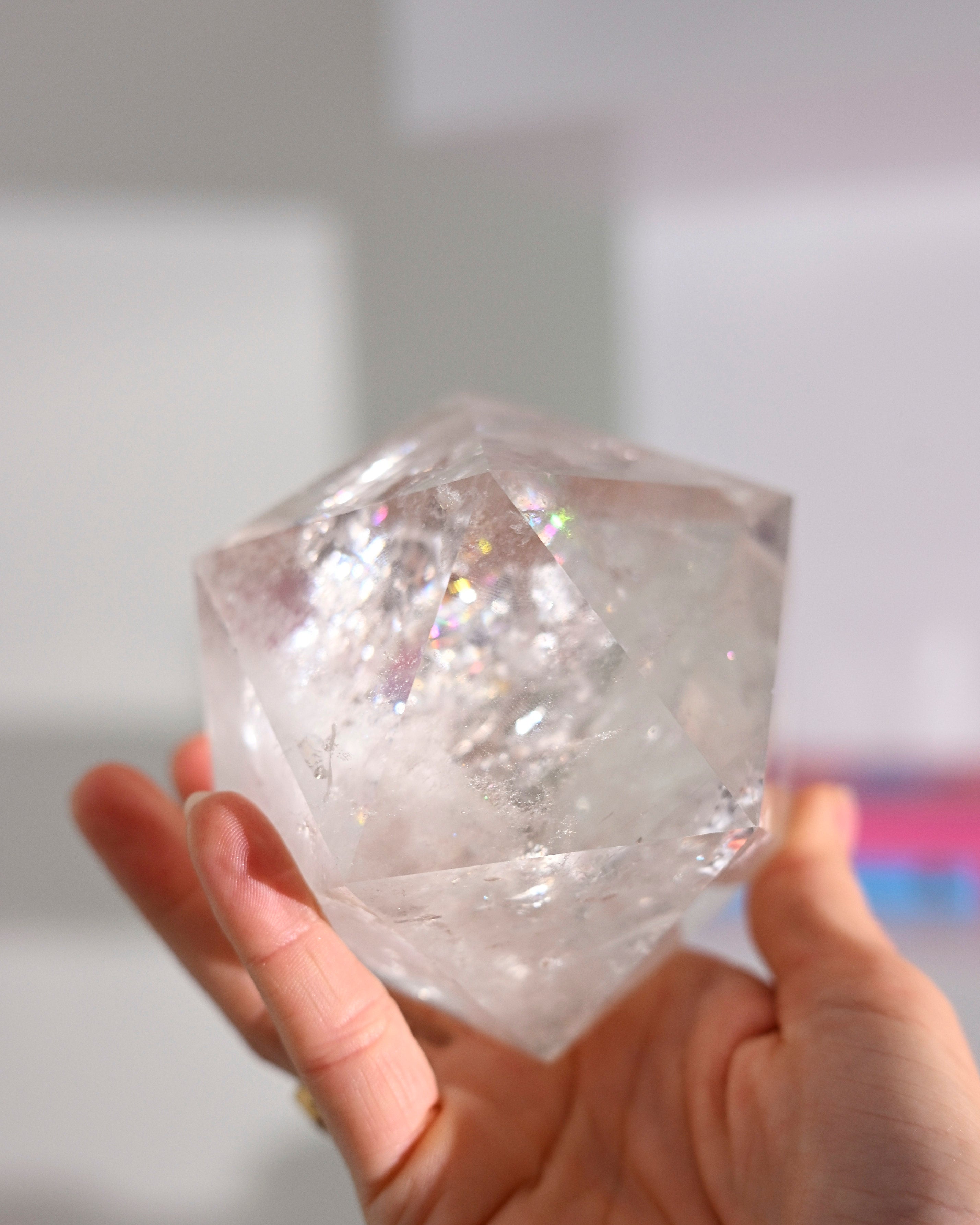 Geometric Quartz on Stand 2.7lbs