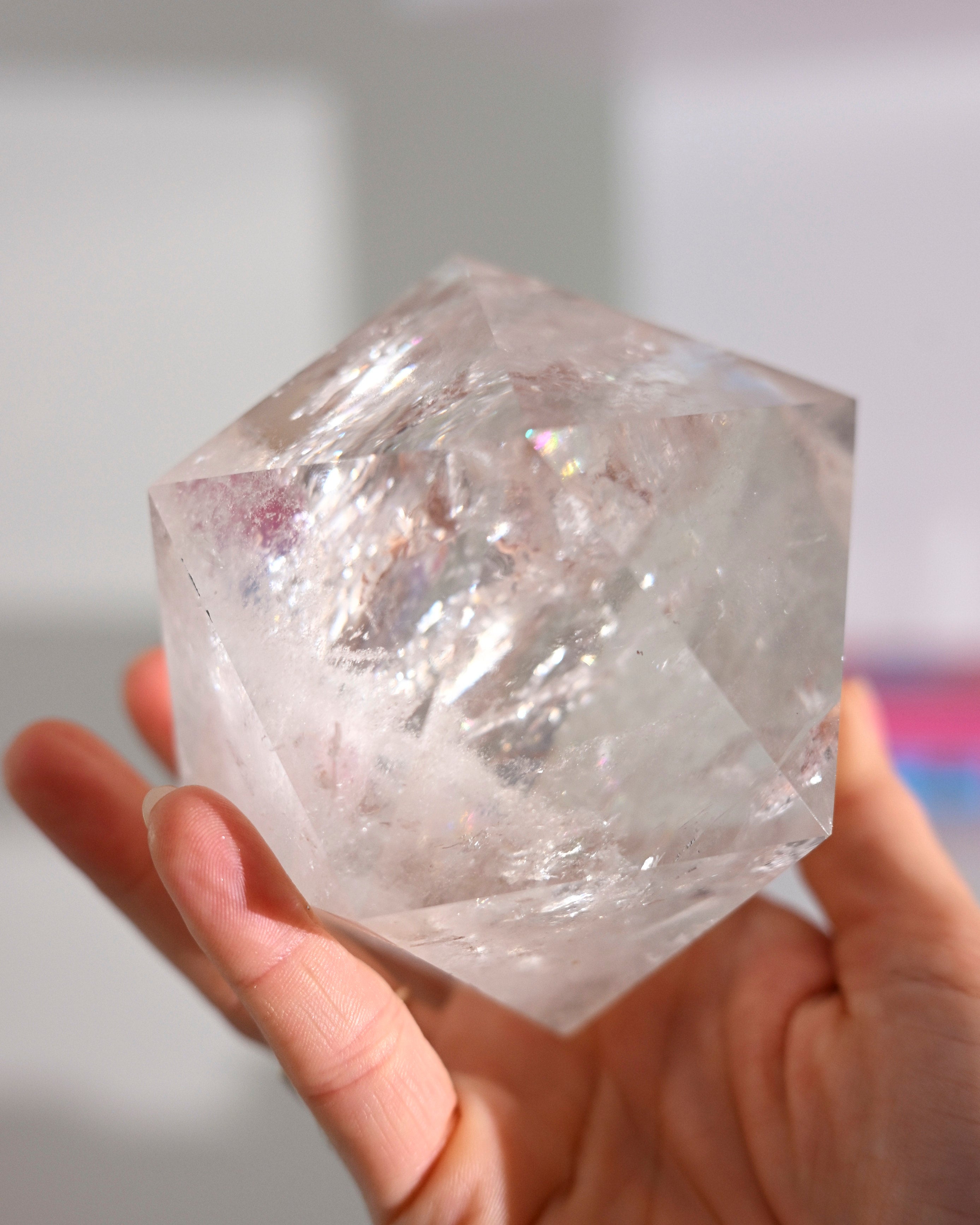 Geometric Quartz on Stand 2.7lbs